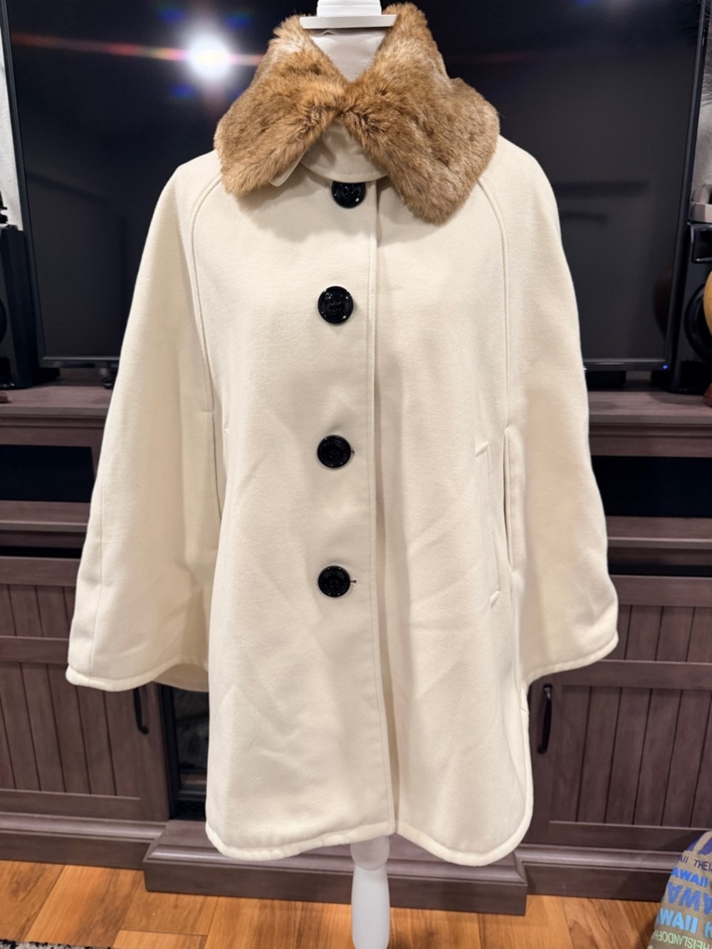 Steve Madden Cream Cape Coat with Tan Faux Fur Collar